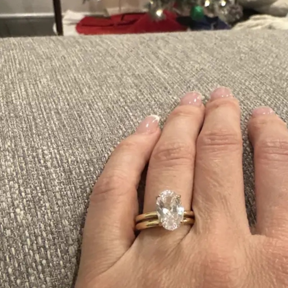 Gold Stackable Engagement Ring Set Size 7 - Picture 12 of 15
